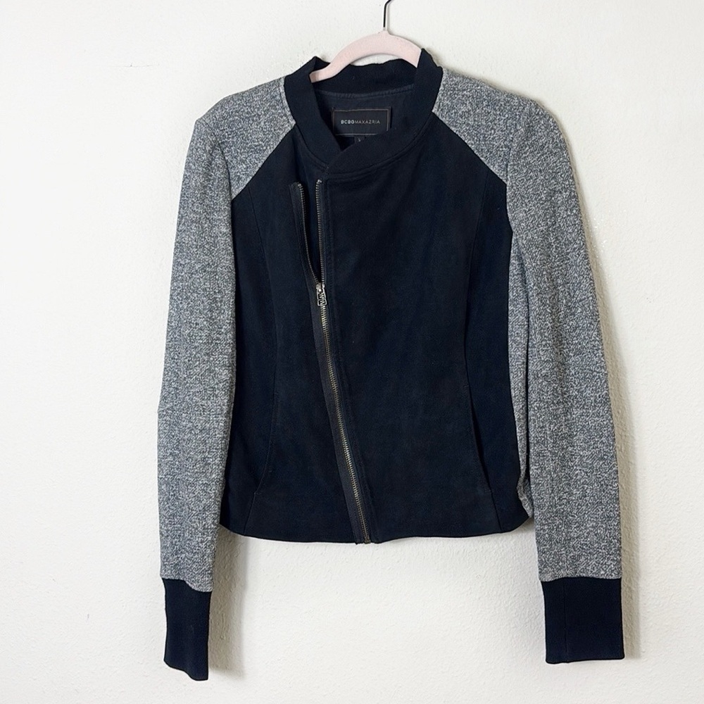 BCBG Maxazria Marc shredded back bomber jacket size small black